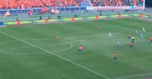 1761470151980070374.gif 李新翔.gif