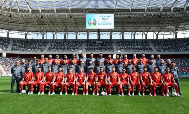 1623575146846024262.jpg 99.jpg